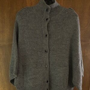 Banana Republic Gray Knit Poncho Sweater, Size L, New Without Tags